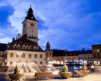 Max International Hotel & Resort - Rasnov