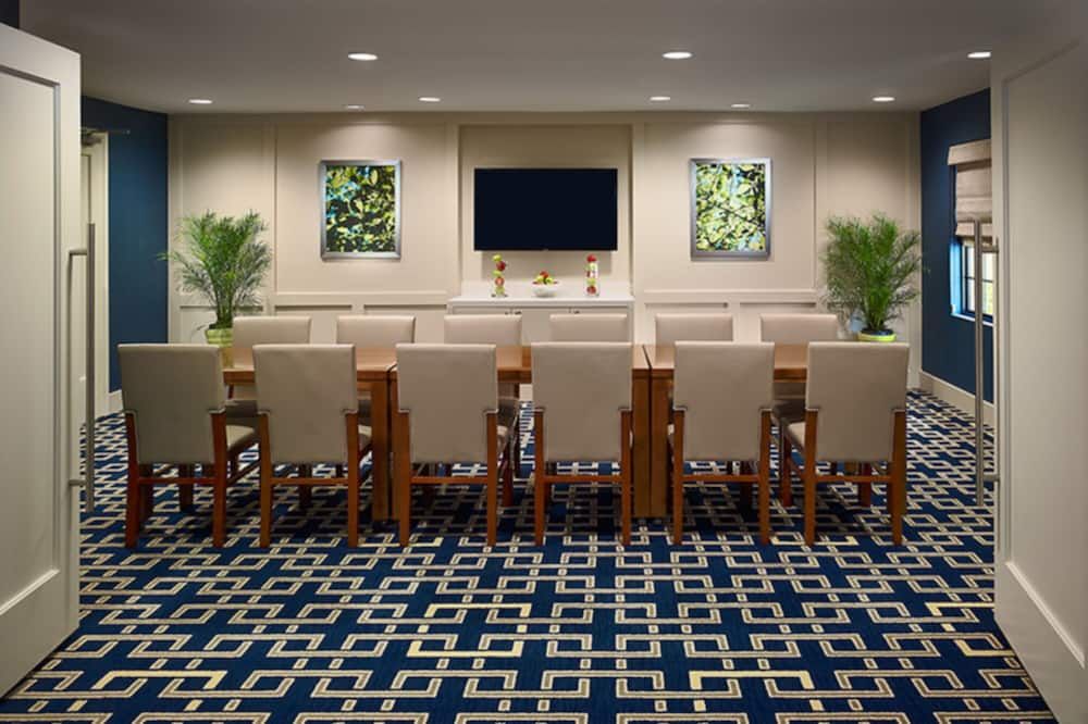 Conference room view of Sonesta Es Suites Wilmington - Newark