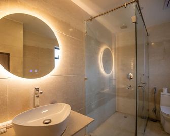 Nansc Hotel - Siddharthanagar - Bathroom