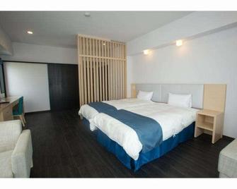 Hotel De L'Aqua - Miyako-jima - Schlafzimmer