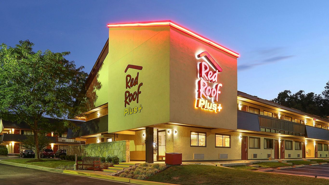 Red Roof PLUS+ Baltimore-Washington DC/ BWI South