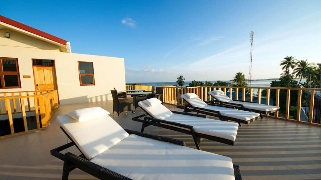 Tropic Tree Maldives