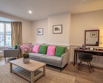 County Hotel - Chelmsford - Wohnzimmer