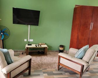 Mew3 Apartment - Ndola