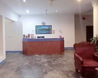 Last Summer Hostel - Siem Reap - Front desk