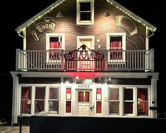 West River House - Truckee