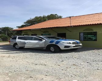 OYO Homes 90590 Mazhomestay - Kuala Besut - Building