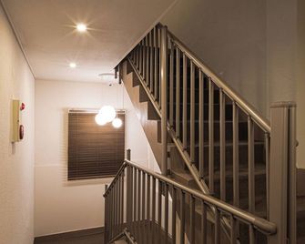 Parvus Sella Seongsu - Seúl - Escaleras