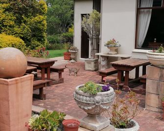 Aanhuizen Guest House - Swellendam - Patio
