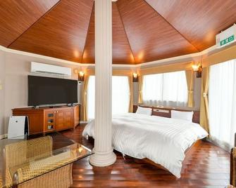 Hotel Castle Inn Tsu - Tsu - Habitación