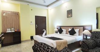 Hotel Gupta Inn - Benares - Slaapkamer
