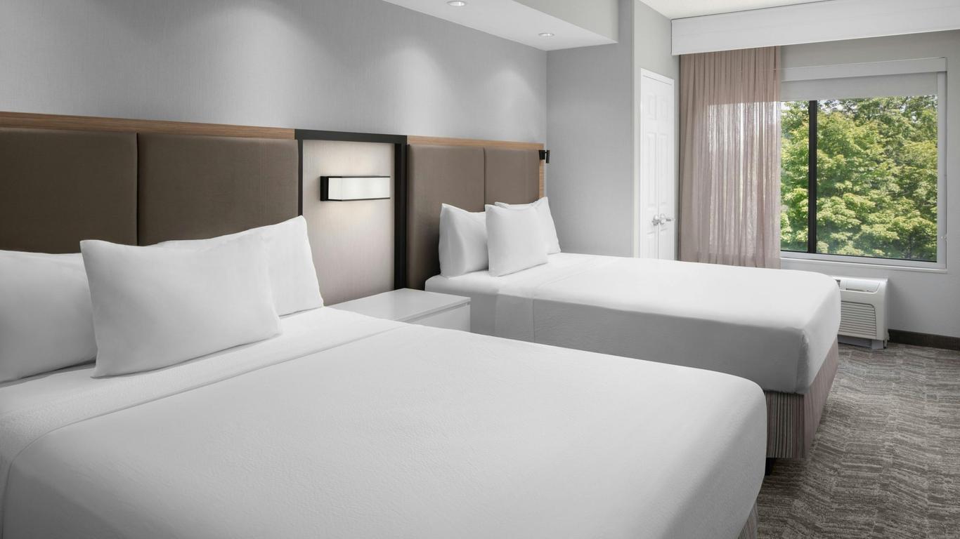 SpringHill Suites by Marriott Grand Rapids Airport Southeast
