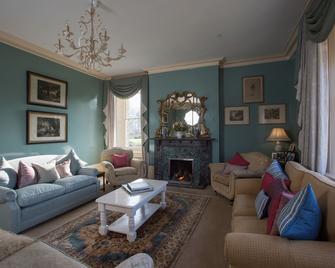 Overtown Manor Bed and Breakfast - Swindon - Living room