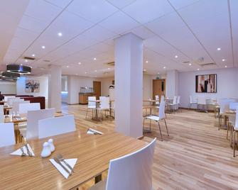 Travelodge Worcester - Worcester - Restaurante