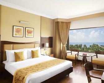 The Retreat Hotel & Convention Centre - Mumbai - Bedroom