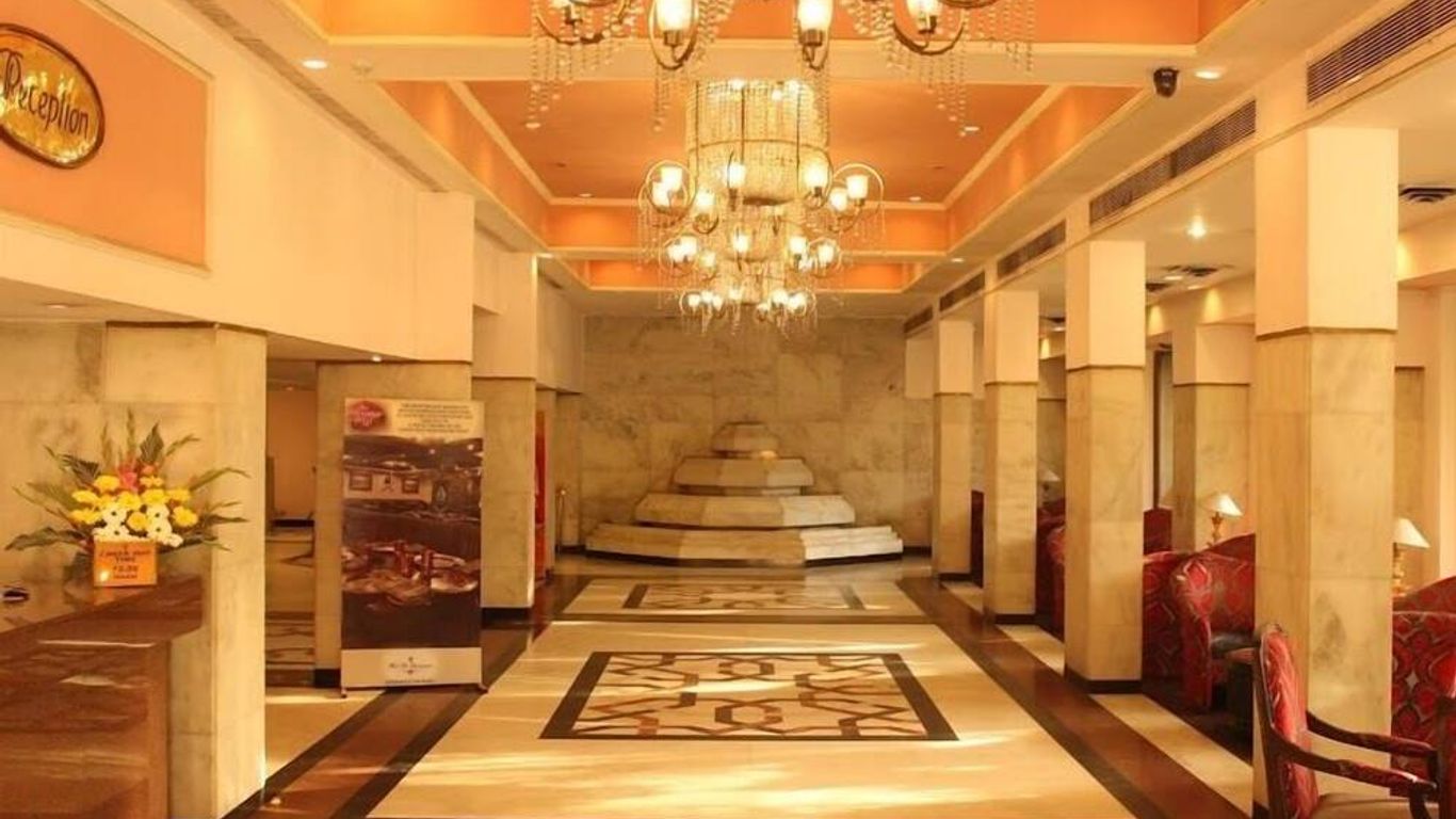 Hotel Tuli International