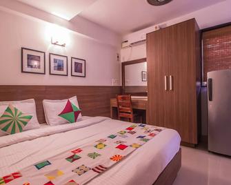 OYO 11443 Home Exotic Studio Panjim - Mormugao - Bedroom