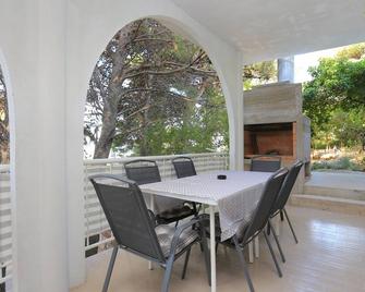 Apartment Balica Rat 1065a - Omis - Patio