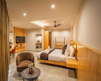 Aura Inn & Suites - Maisúr