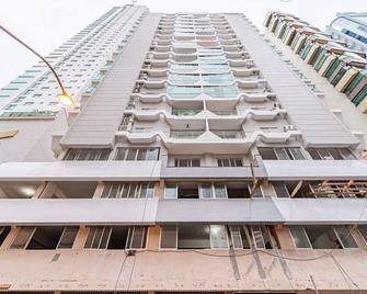 Apto vista mar a 130m da praia em BC ERG605 - Balneario Camboriú - Edificio
