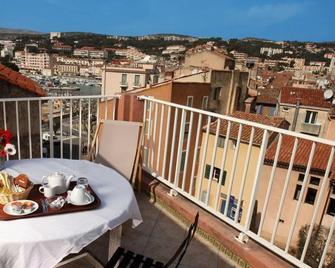 Hotel Des Calanques - Cassis - Balcón