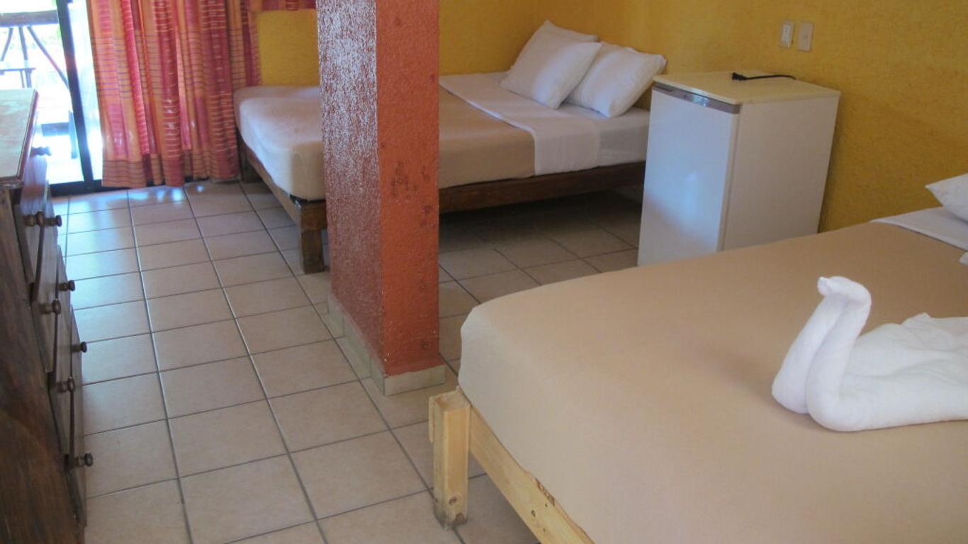 Hotel Bosque Caribe, 5th Av. zone