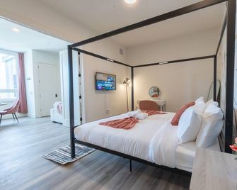 Rosy Retreat With Nyc Views by The Train - Newark - Quarto