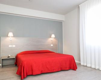 Hotel Al Prato - Padua - Bedroom
