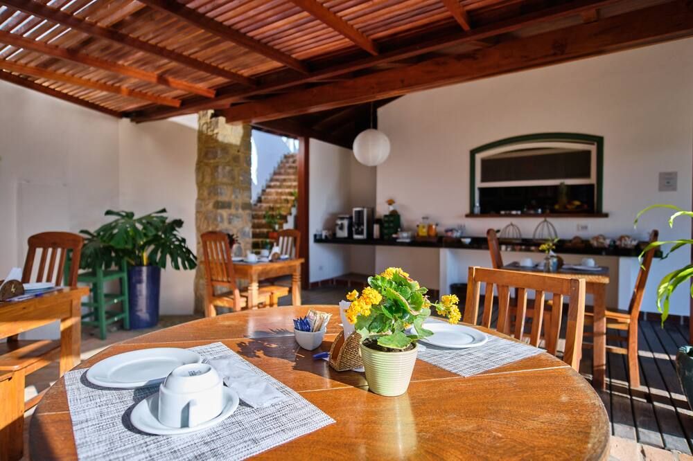 Boutique Hotel Carpe Diem - פאראטי - חדר אוכל