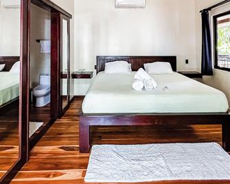 Hona Beach Hotel - Dominical - Спальня