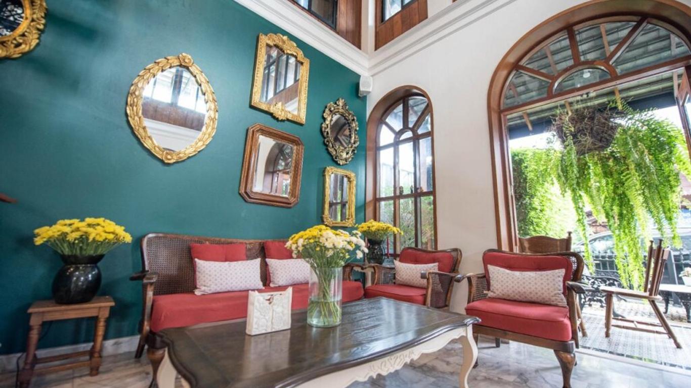 V Heritage Villa Chiang Mai