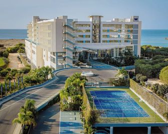 Nissiblu Beach Resort - Ayia Napa