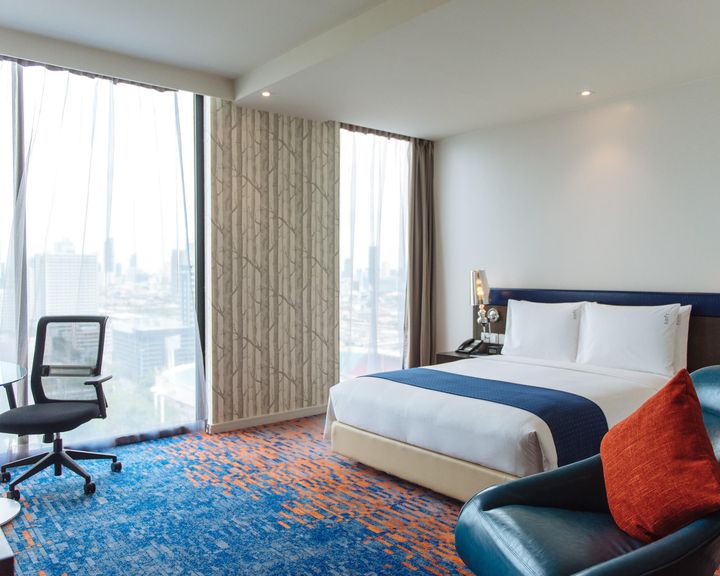 Holiday Inn Express Bangkok Siam Bangkok Thailand Compare Deals