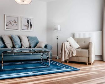 Comfortable apartment, indoor pool, sauna - Pobierowo - Wohnzimmer