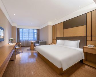 Ji Hotel Kunming Cuihu Yunnan University Affiliated Hospital - Kunming - Bedroom