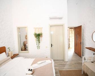 Mahzen by d'Azur - Alacati - Slaapkamer