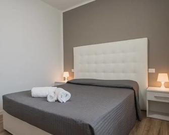 Albergo Al Sole - Castelnuovo del Garda - Habitación