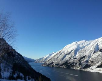 Bøyum Camping - Fjærland