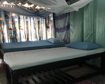 The Pier Hostel - Koh Samui - Bedroom