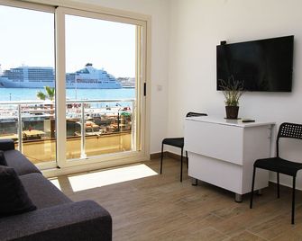 Ufuk Otel - Cesme - Olohuone