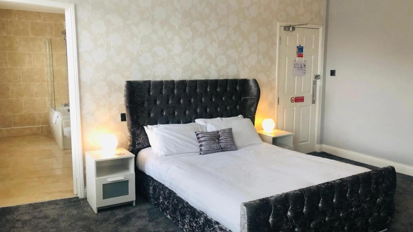 Hardwick Arms Hotel