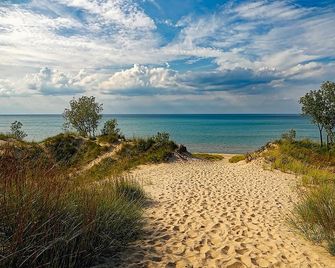 Miller Beach Getaway! - Gary - Playa