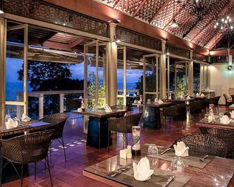 Centara Villas Phuket (Sha Plus+) - Karon - Restaurant