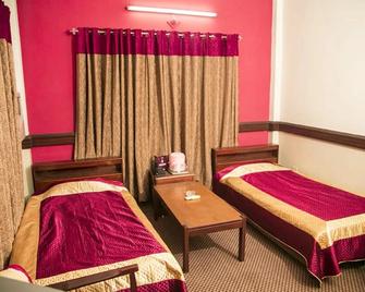 Park Hotel Gilgit - Gilgit - Habitación