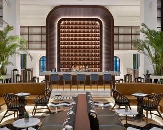 The Westin Dubai Mina Seyahi Beach Resort & Marina - Dubai - Restaurant