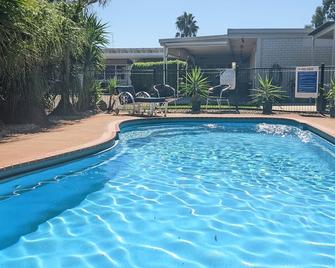 Kaputar Motel - Narrabri - Pool