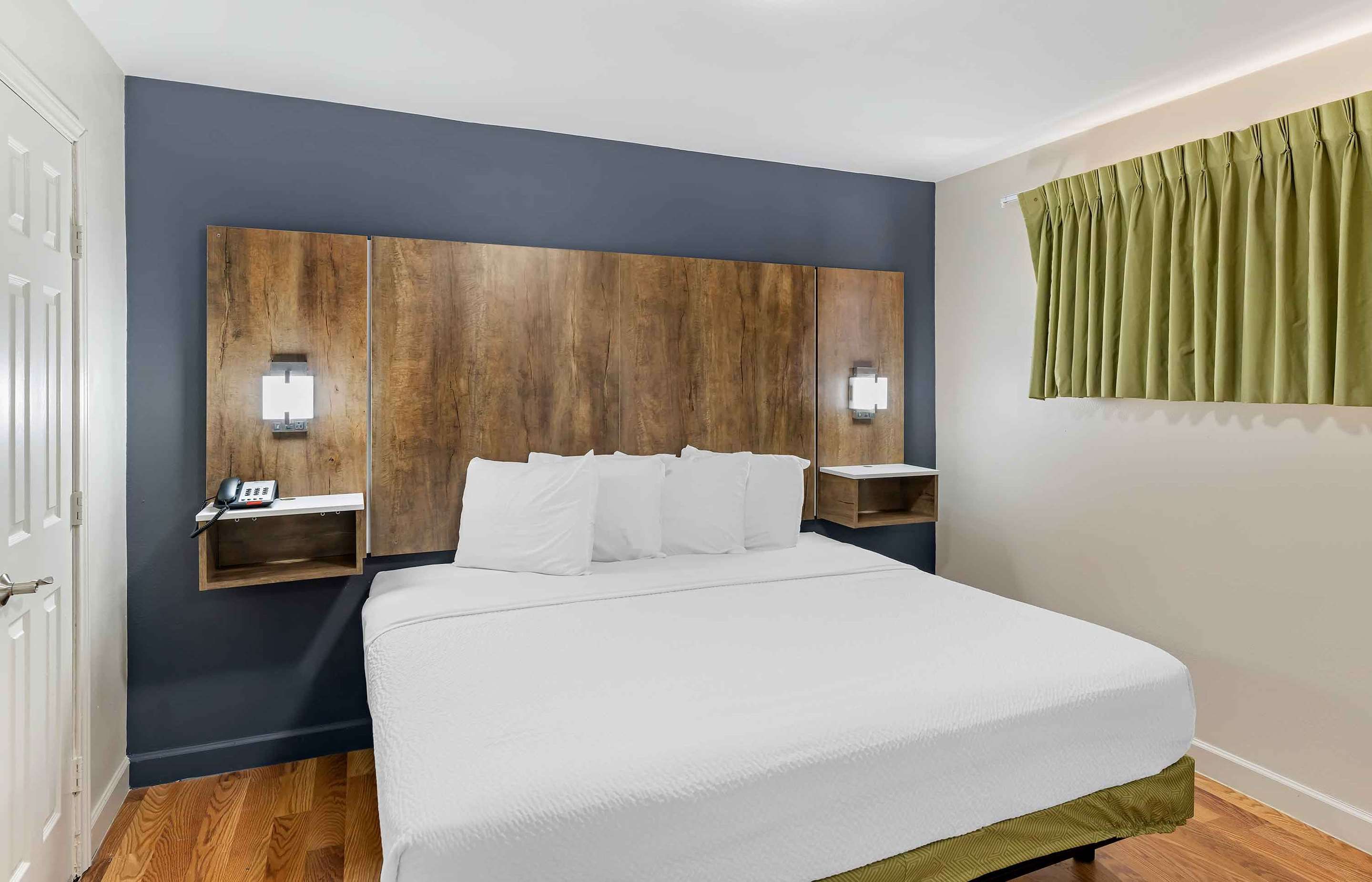 Extended Stay America Select Suites - Odessa - אודסה - חדר שינה