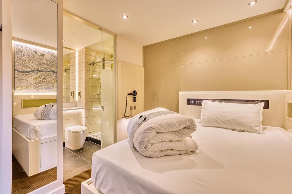Hub By Premier Inn London Shoreditch thumbnail 3