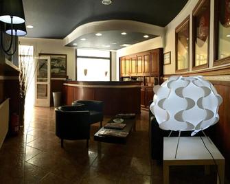 Hotel Bayona - Baiona - Lobby