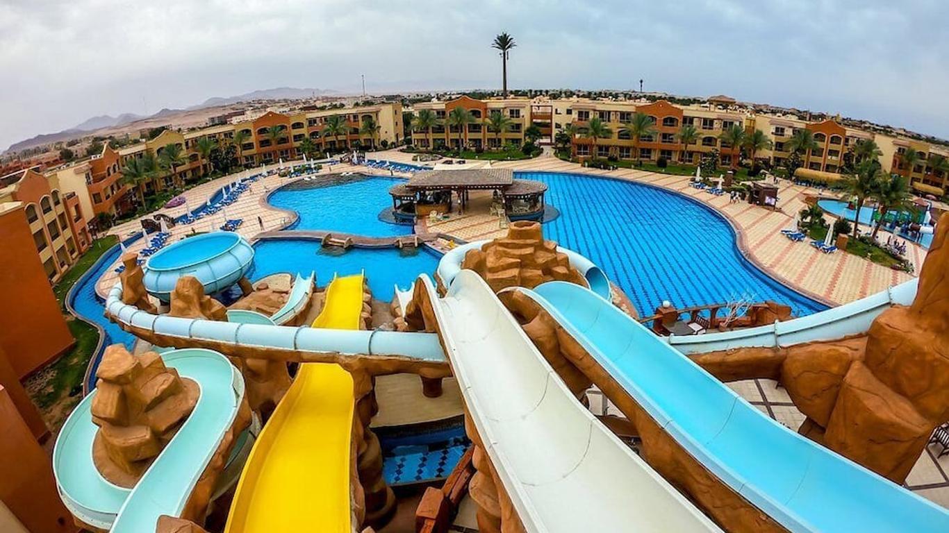 Regency Plaza Aqua Park and Spa Resort